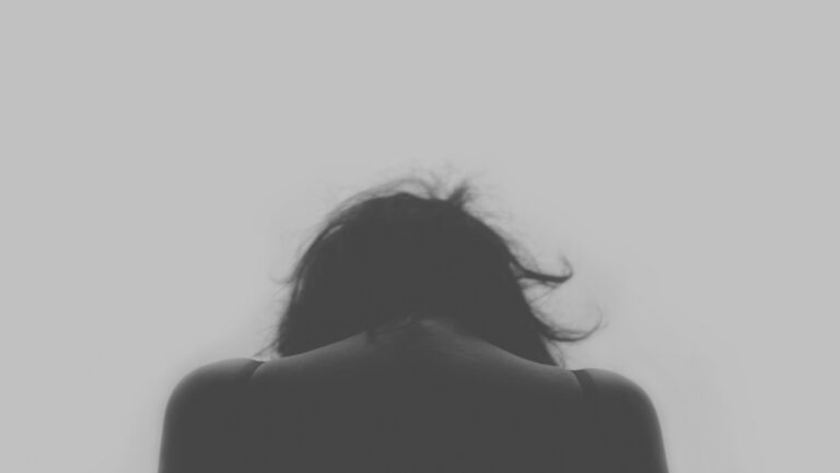 Frammenti di me in un diario che non posso tenere